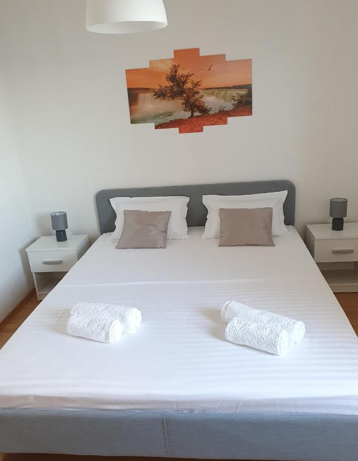 Apartment Zadoda Omis Luaran gambar