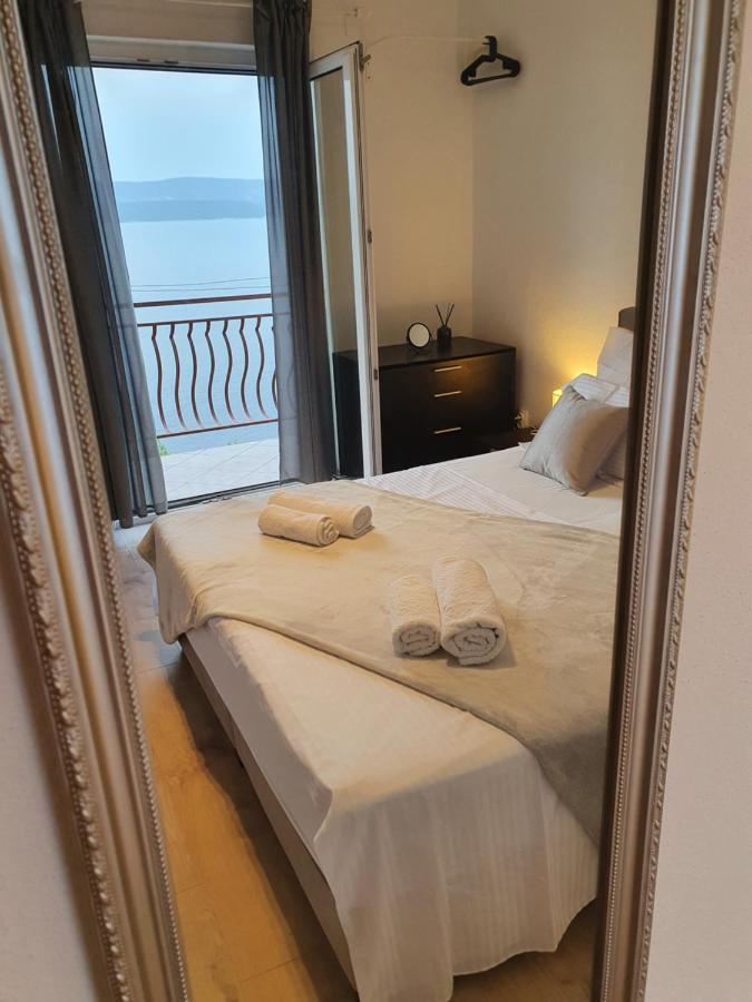 Apartment Zadoda Omis Luaran gambar