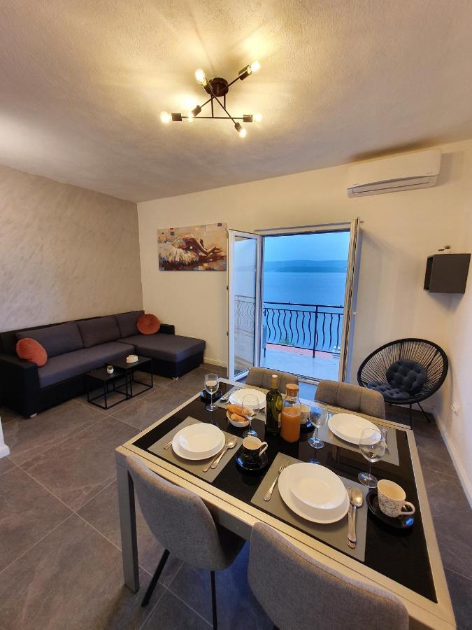Apartment Zadoda Omis Luaran gambar